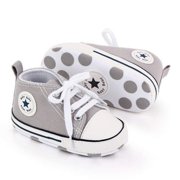 Mini Converse